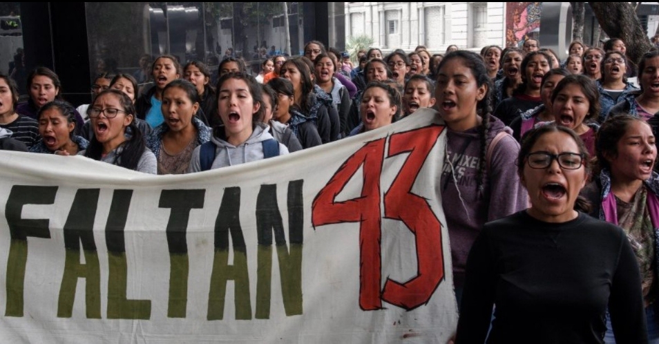 Detienen a El Mochomo; presunto autor de la desaparición de los 43 de Ayotzinapa