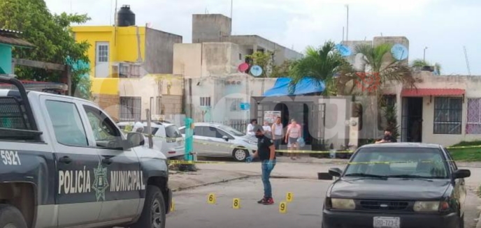 HIEREN DE BALA A MADRE E HIJO FRENTE A SU DOMICILIO EN LA REGIÓN 248