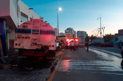 COLISIONÓ PIPA EN ZONA HOTELERA