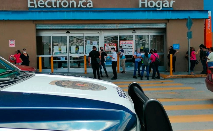 Mortal caída cobra la vida de un empleado en supermercado de la Gran Plaza de Cancún