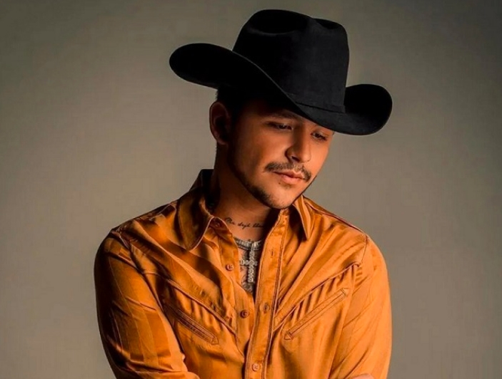 Muere abuela de Christian Nodal, un día después que la de Belinda