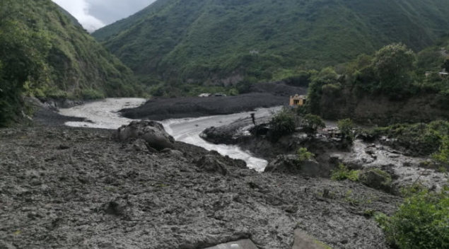 Ante deslave en zona andina de Ecuador, declaran emergencia