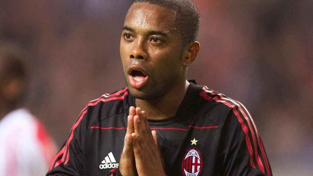 Condenan a Robinho a 9 años de cárcel por “violencia sexual en grupo”