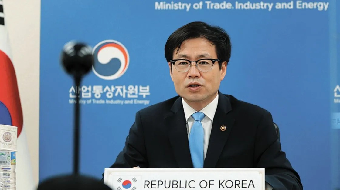 Corea del Sur irá por tres vías para un TLC con México