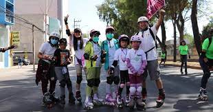 Celebran en CDMX Día Internacional del Patinador