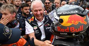 Helmut Marko subraya que Max Verstappen fue mejor que Checo Pérez en Bakú