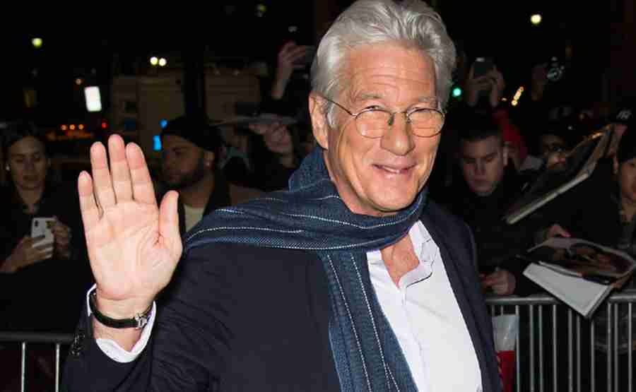 Hospitalizan a Richard Gere en México