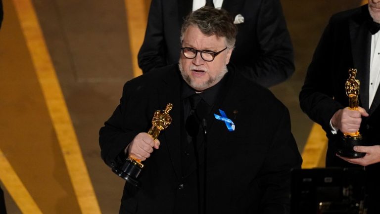 Guillermo del Toro recibió el Oscar a Mejor Película Animada por &quot;Pinocho&quot;