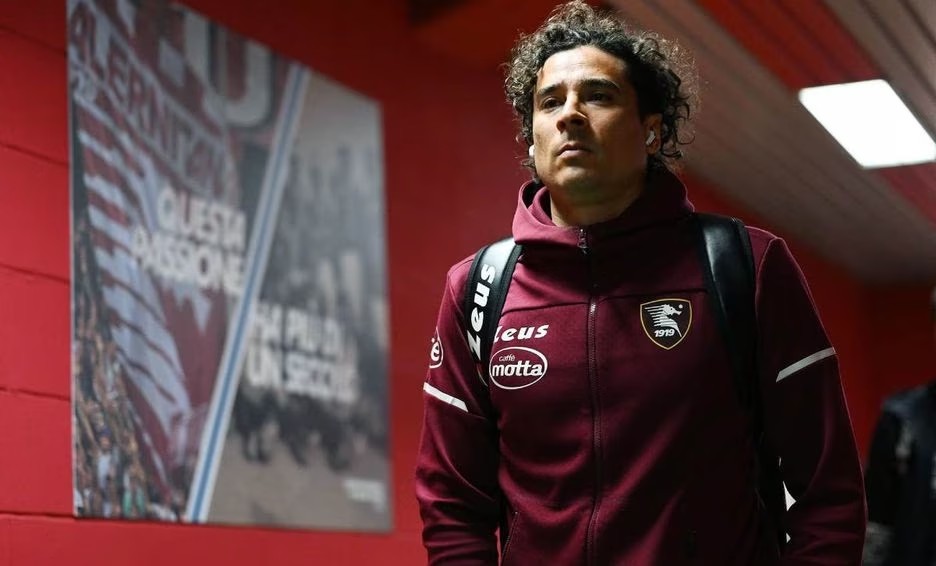 Guillermo Ochoa, clave en la victoria del Salernitana