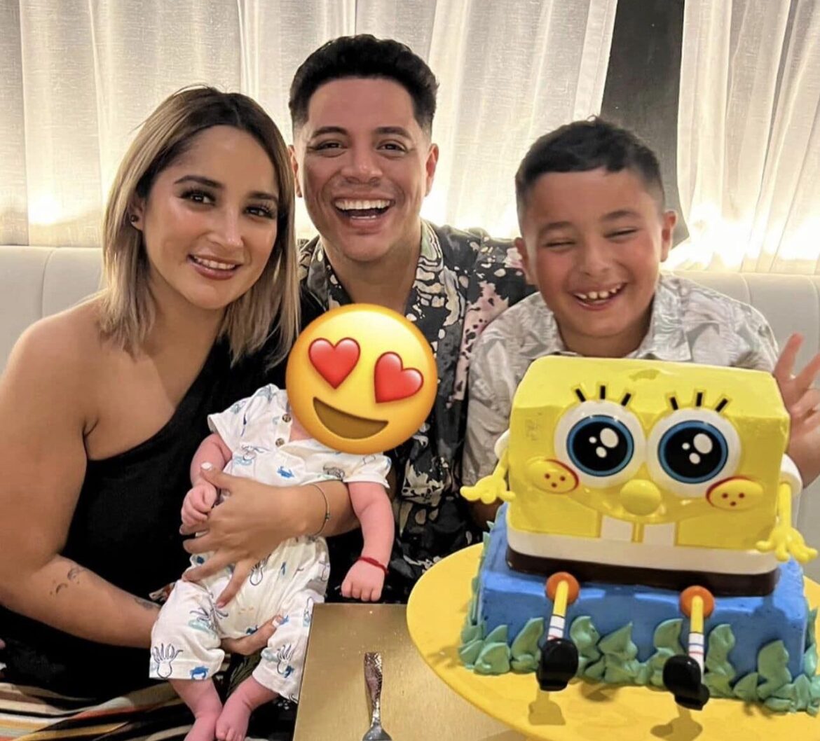 Eduin Caz celebra cumpleaños de su hijo en hotel Nickelodeon Riviera Maya y con mini concierto