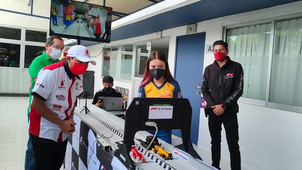 Estudiantes de Conalep Campeche representarán a México en final Mundial F1 in Schools