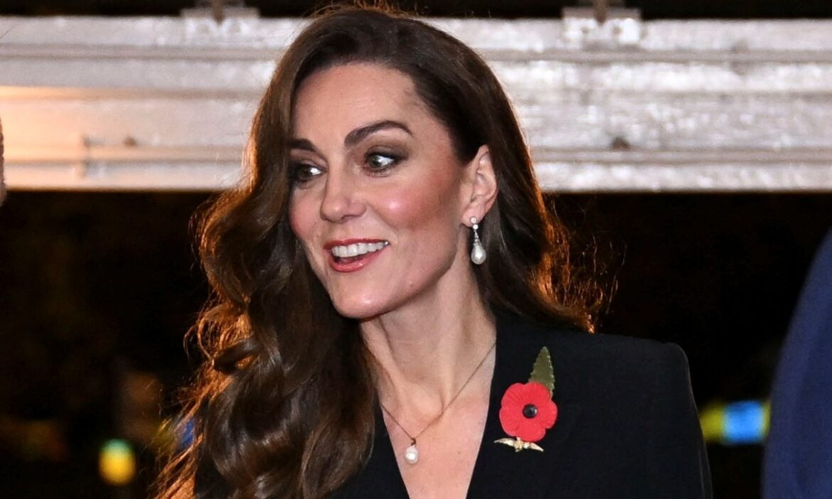 Kate Middleton reaparece públicamente tras completar su tratamiento de quimioterapia