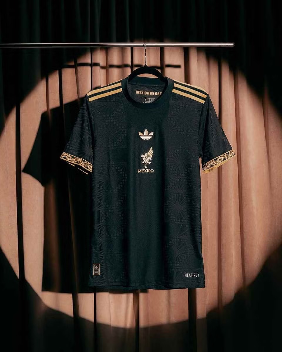 Selección Mexicana presenta jersey negro que usará en Liga de Naciones y en Copa Oro