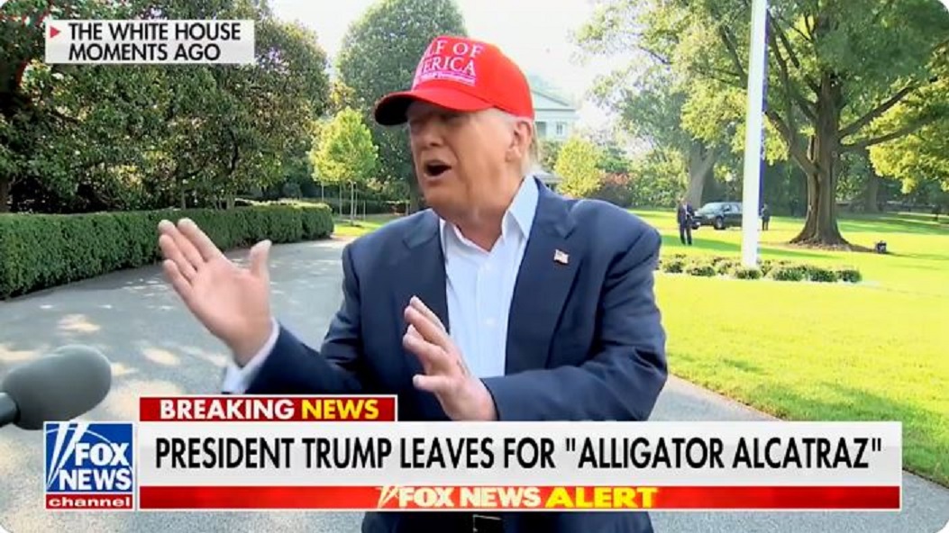 “Aprenderán a huir de un caimán, corran en zig zag”: Trump sobre migrantes en nueva cárcel de Florida