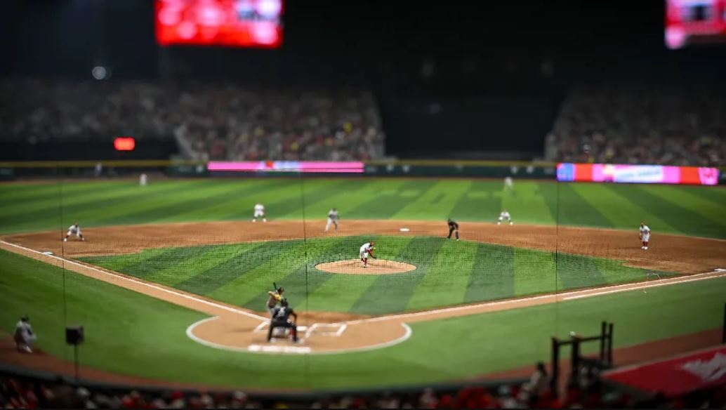 Menor que recibió pelotazo en estadio de Diablos Rojos está fuera de peligro; equipo brinda apoyo a la familia