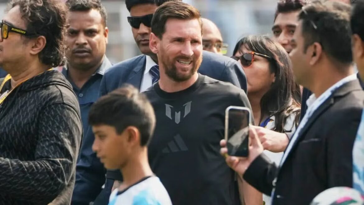 Visita de Lionel Messi a India genera caos y disturbios
