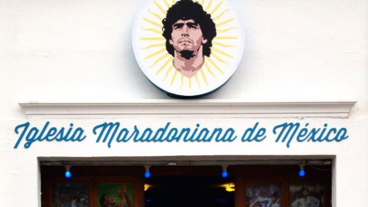 Amenazas apagan la Iglesia Maradoniana en Puebla