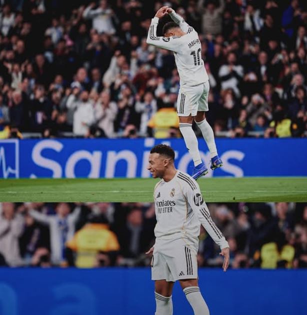 Kylian Mbappé iguala récord de goles en un año natural y lo celebra como Cristiano Ronaldo