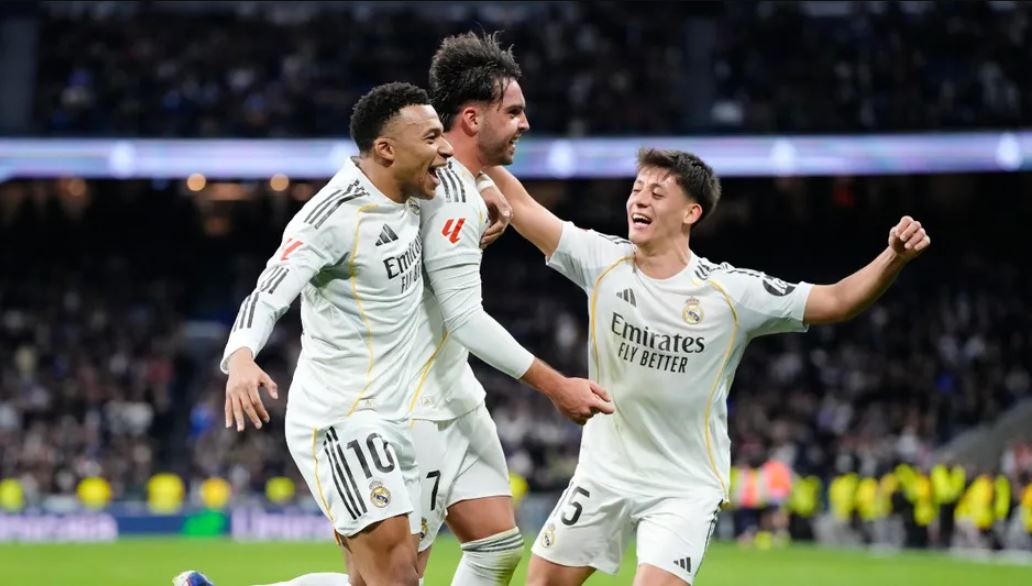 Real Madrid le regala su primer triunfo a Álvaro Arbeloa en un tenso partido ante el Levante