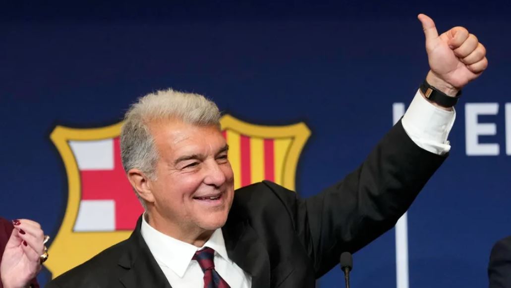Joan Laporta celebra reelección como presidente del Barcelona a ritmo de mariachi