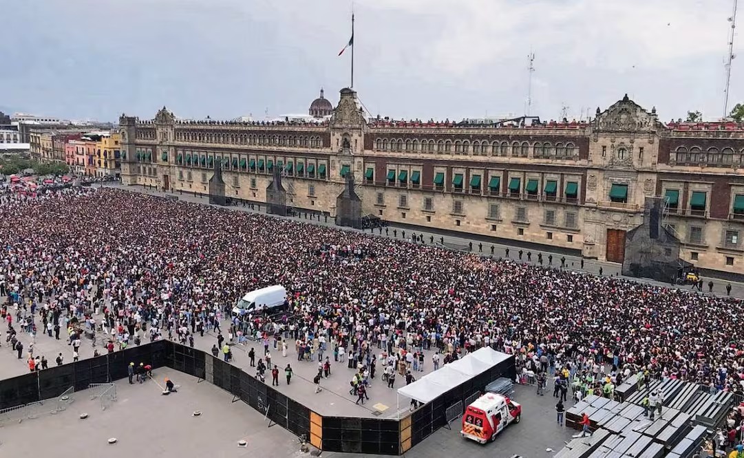BTS regala a su Army cuatro minutos de felicidad en el Zócalo