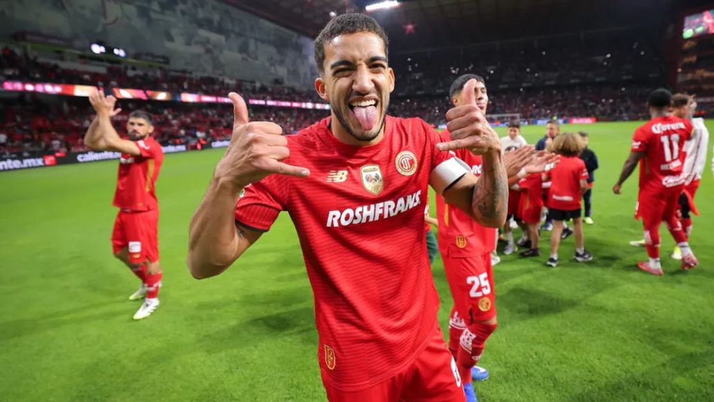 Federico Pereira sueña con una noche perfecta levantanto la Concachampions con Toluca