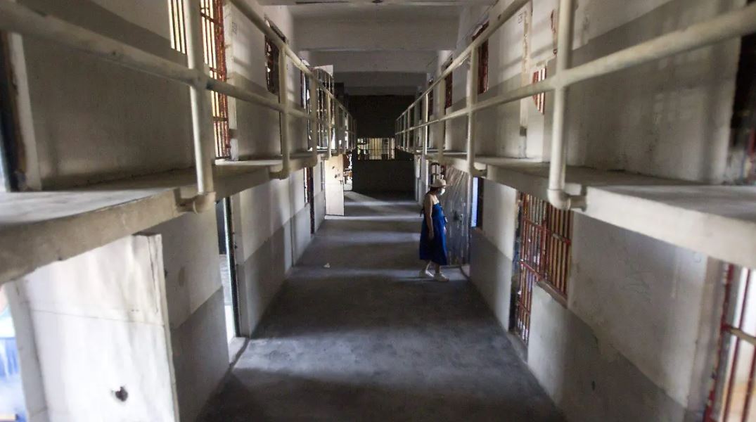 Condenan a mujer tras detectar licencia médica falsa en Durango