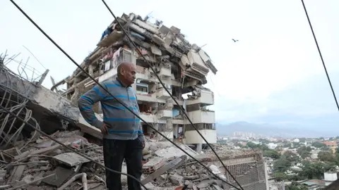 Se eleva a 589 cifra de muertos por los dos terremotos en Venezuela