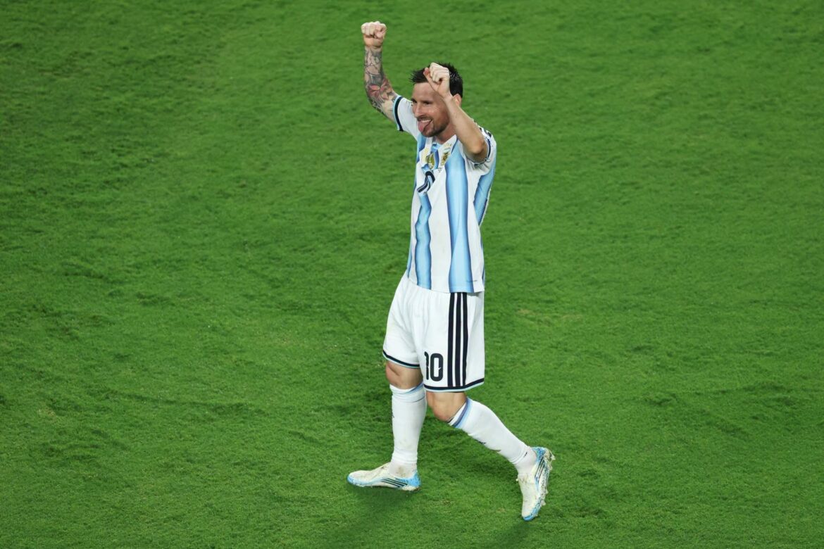 Messi celebra su cumpleaños con récords nuevos y la mira puesta en otros dos más
