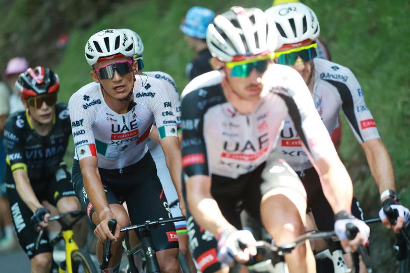 Isaac del Toro sube al podio en la sexta etapa del Tour de Francia
