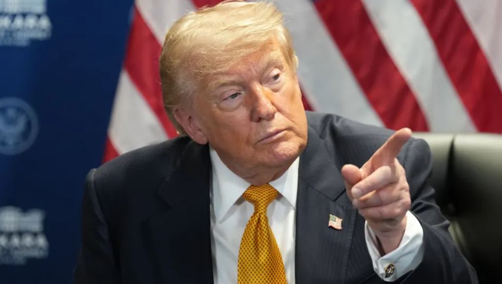 Donald Trump elogia el “trabajo excelente” del ICE y rechaza la suspensión de controles de tráfico