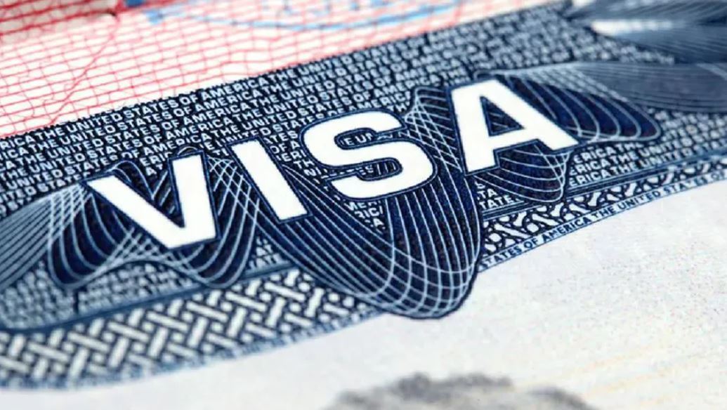 Estados Unidos revocará visas cuando haya razones para hacerlo sin importar el titular: “Son privilegio, no derecho”