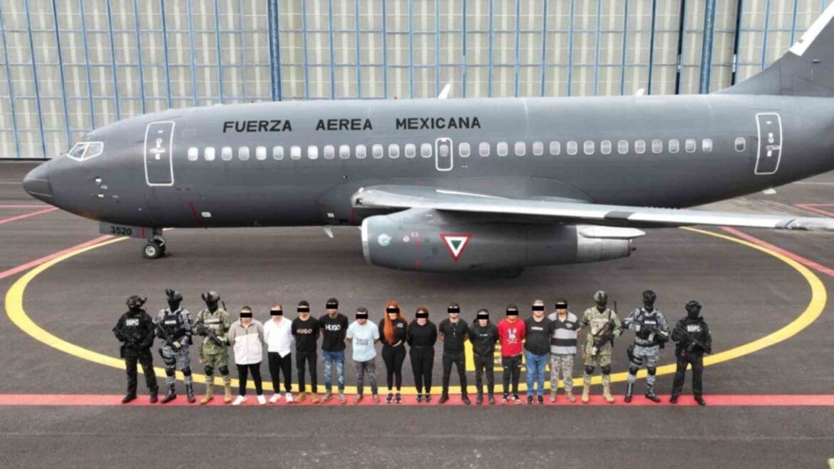 Suman 12 detenidos tras operativo contra el CJNG en Michoacán