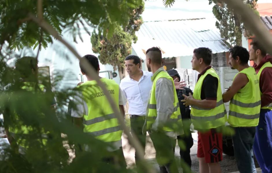 Sancionados cambian multas por limpieza de espacios públicos de Aguascalientes