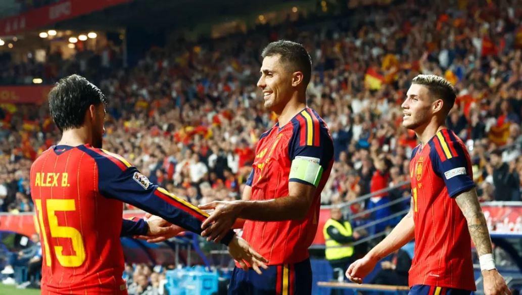 España mantiene paso perfecto en UEFA Nations League con victoria sobre Chequia