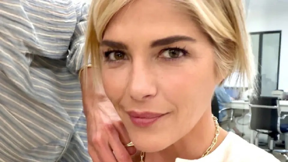 Detienen a Selma Blair tras agredir a tripulantes durante un vuelo a Nueva York