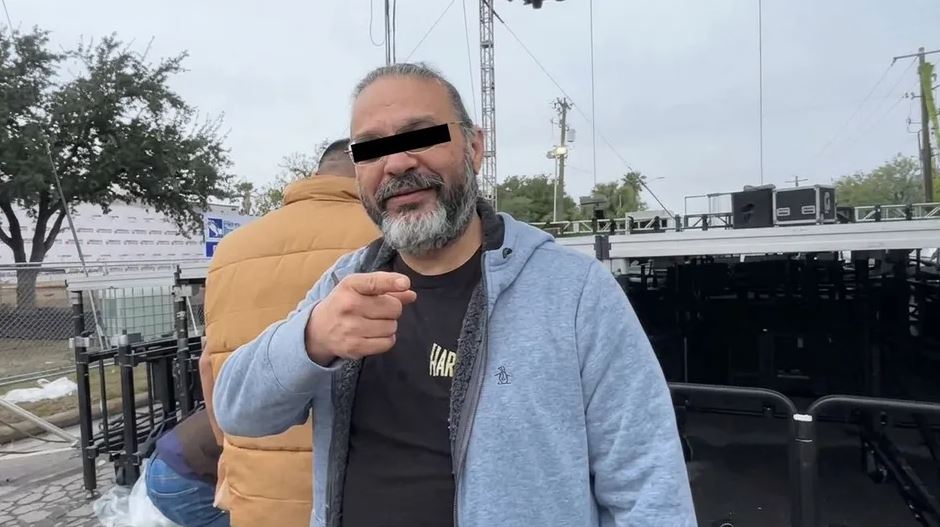Hijo de Ramón Ayala es procesado por presunta âgrêsîôn sêxûâl a músicos; se entregó ante las autoridades de Texas