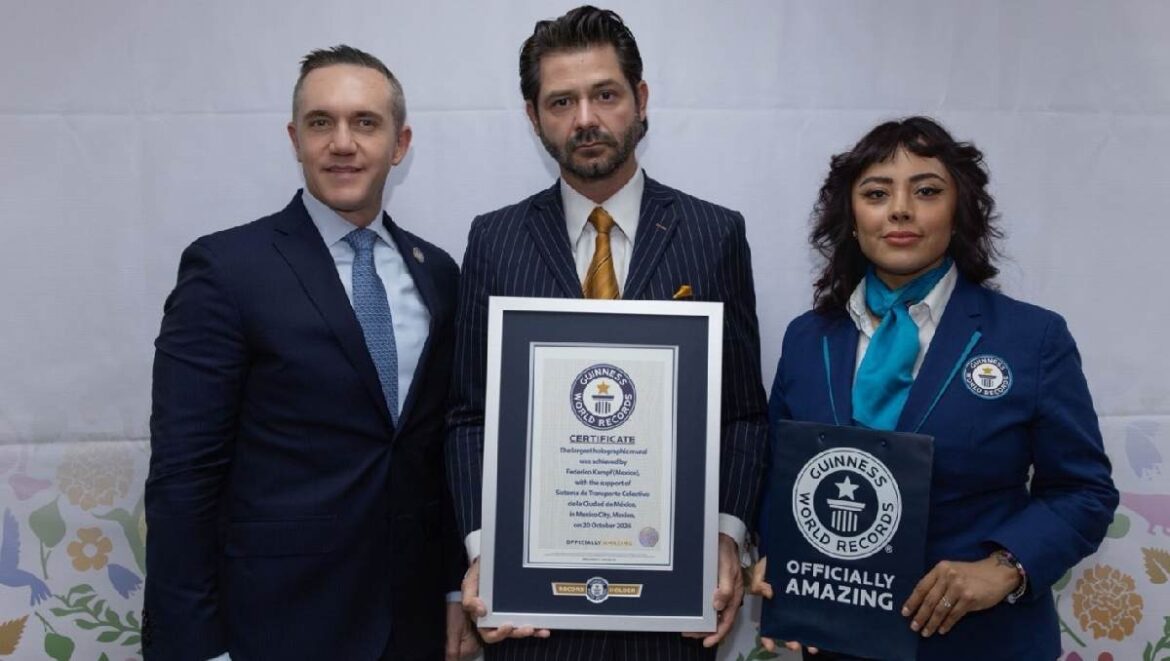 ¡Metro de CdMx tiene récord Guinness! ‘Apoteosis’, el mural holográfico más grande del mundo