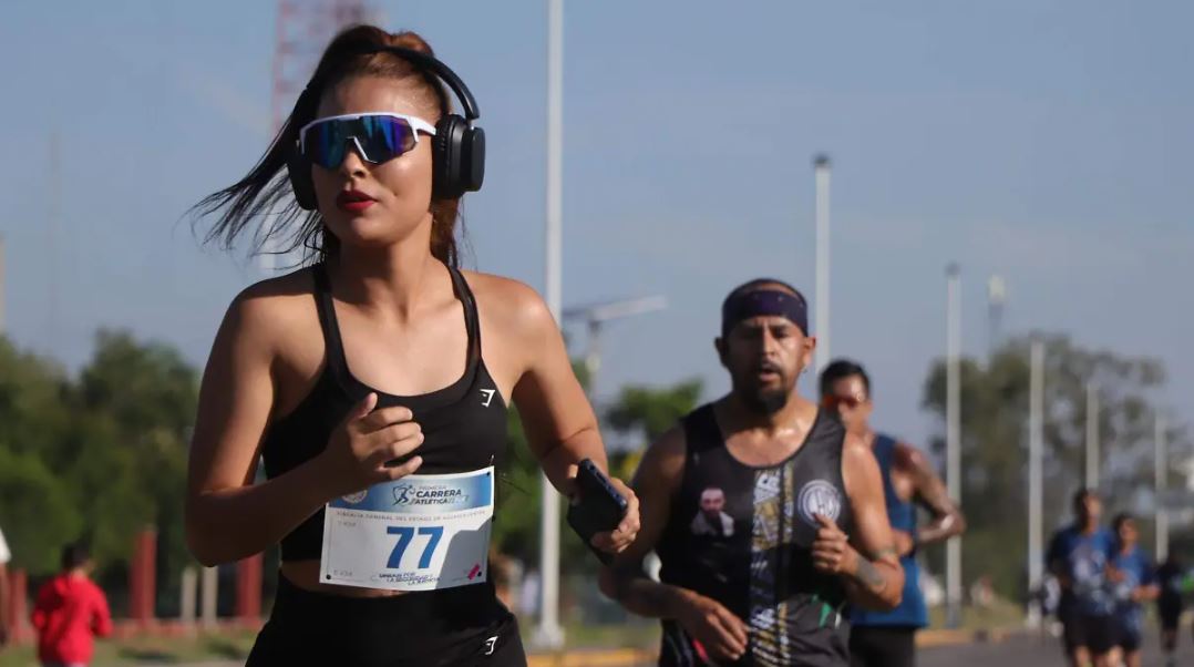 Maratón Aguascalientes 2026: Ayrton Ledesma y Martha Iris Vázquez ganan los 42K